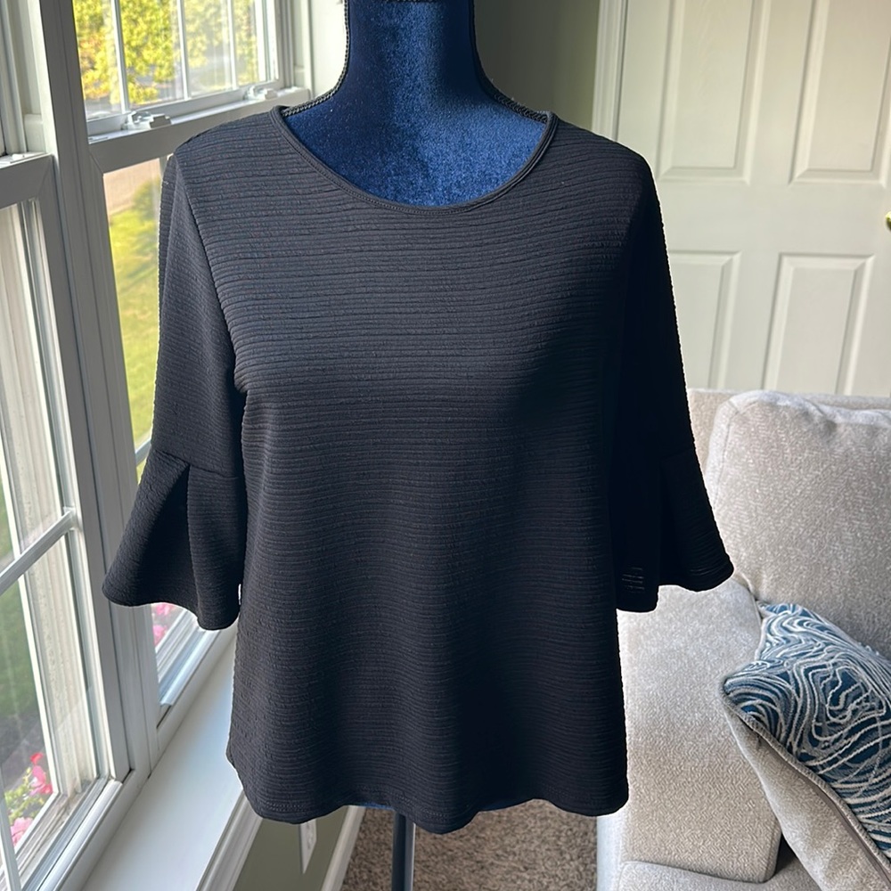 Cute black blouse
